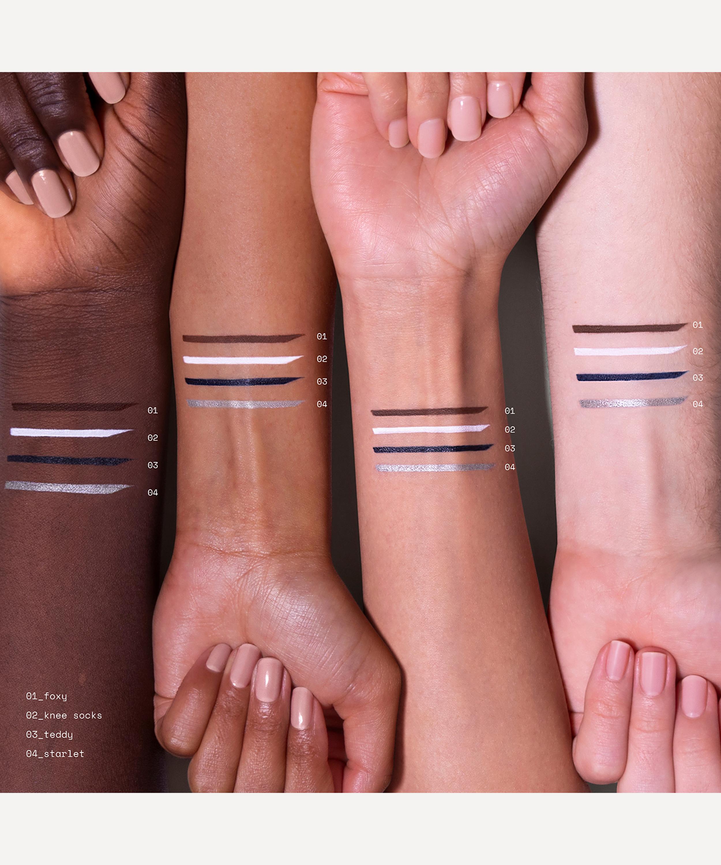 r.e.m. beauty                                                                                                                                        At the Borderline Eyeliner Marker 0.55ml