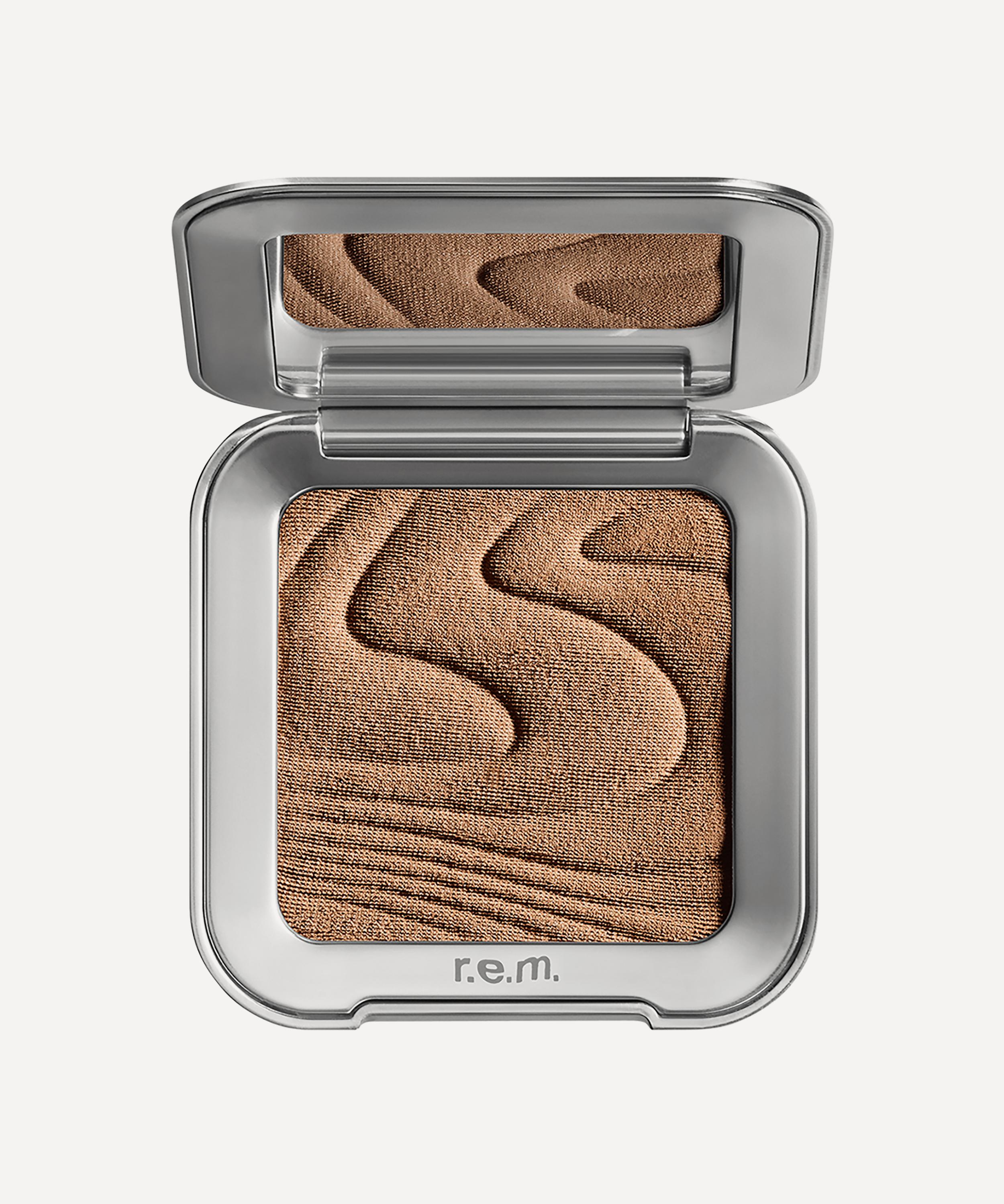 r.e.m. beauty Hypernova Satin Matte Bronzer 10g