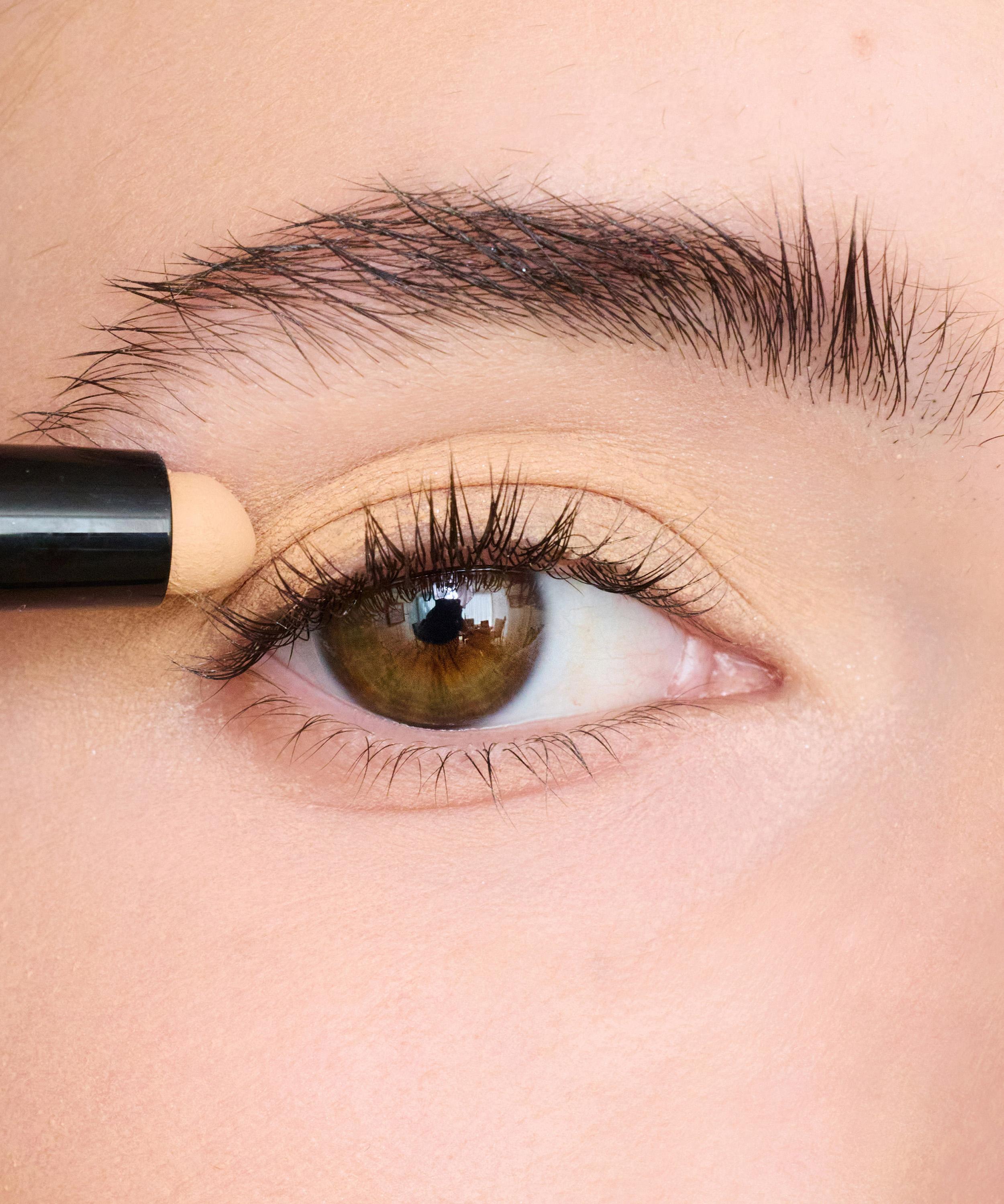 Trish McEvoy                                                                                                                                        24-Hour Eyeshadow and Liner 1.64g