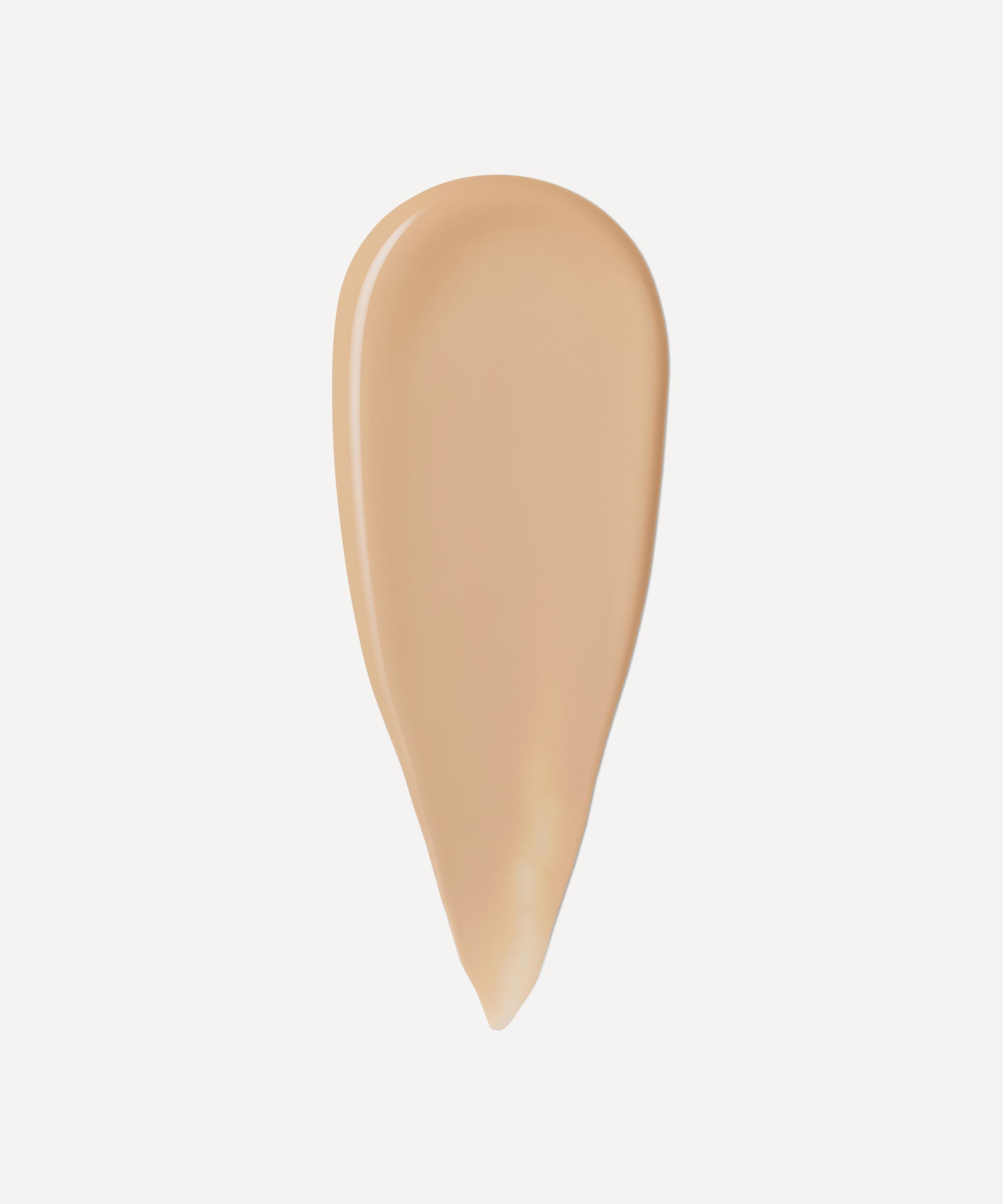 Bobbi Brown                                                                                                                                        Weightless Skin Foundation SPF15 30ml