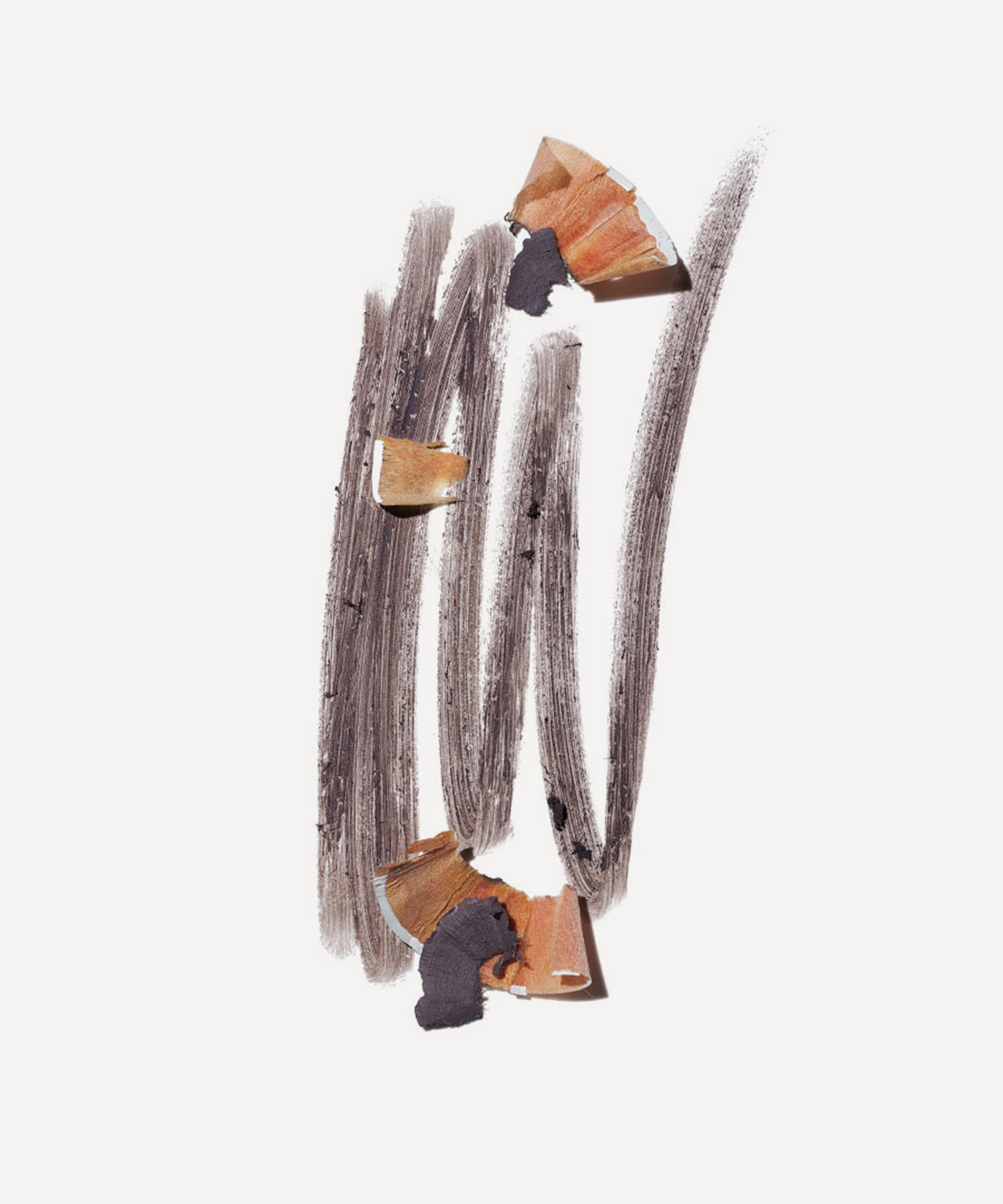 Jones Road                                                                                                                                        The Brow Pencil 1.7g